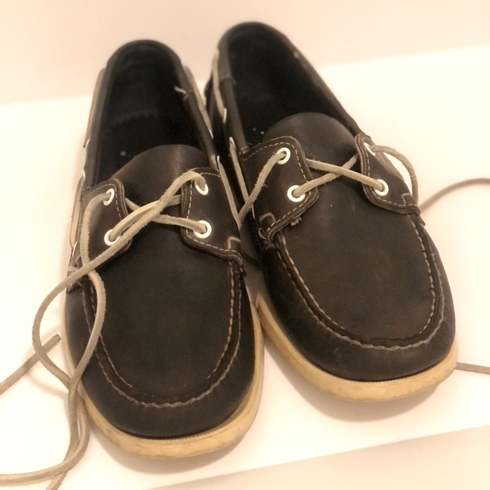 Sebago Docksides Navy - size 10